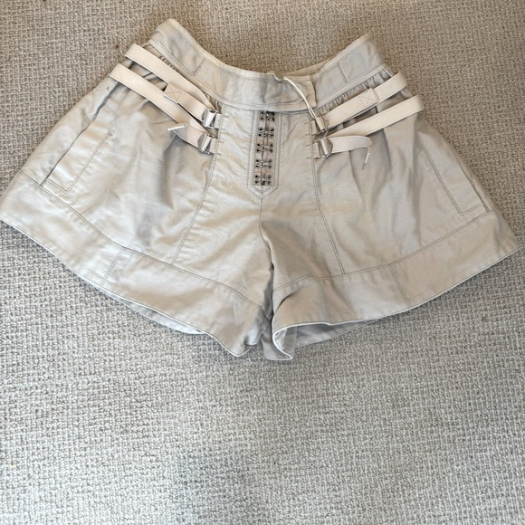 Louis Vuitton Spring 2007 Runway Khaki Shorts - Picture 2 of 7